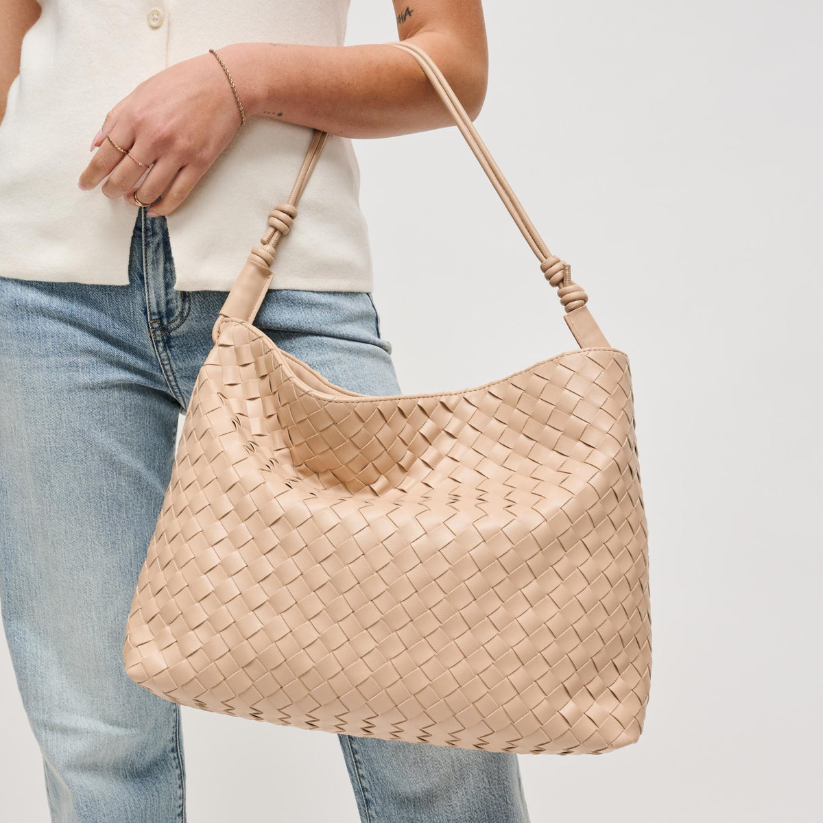 Bolso hobo Theo - Cherry boutique