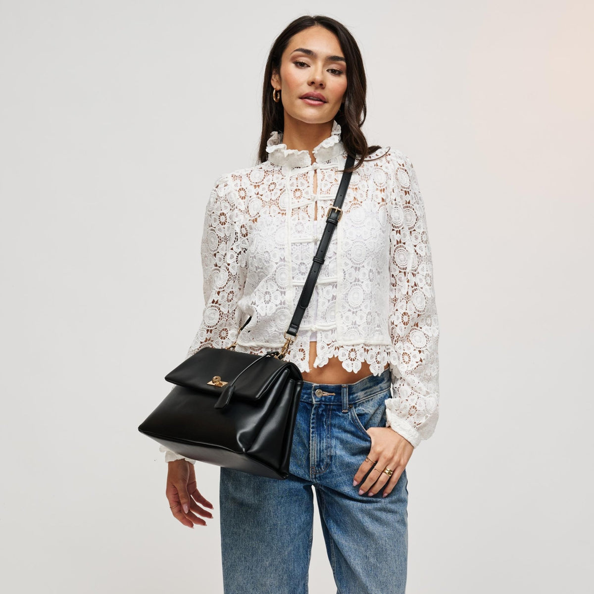 Bolso de mano Arrow - Cherry boutique