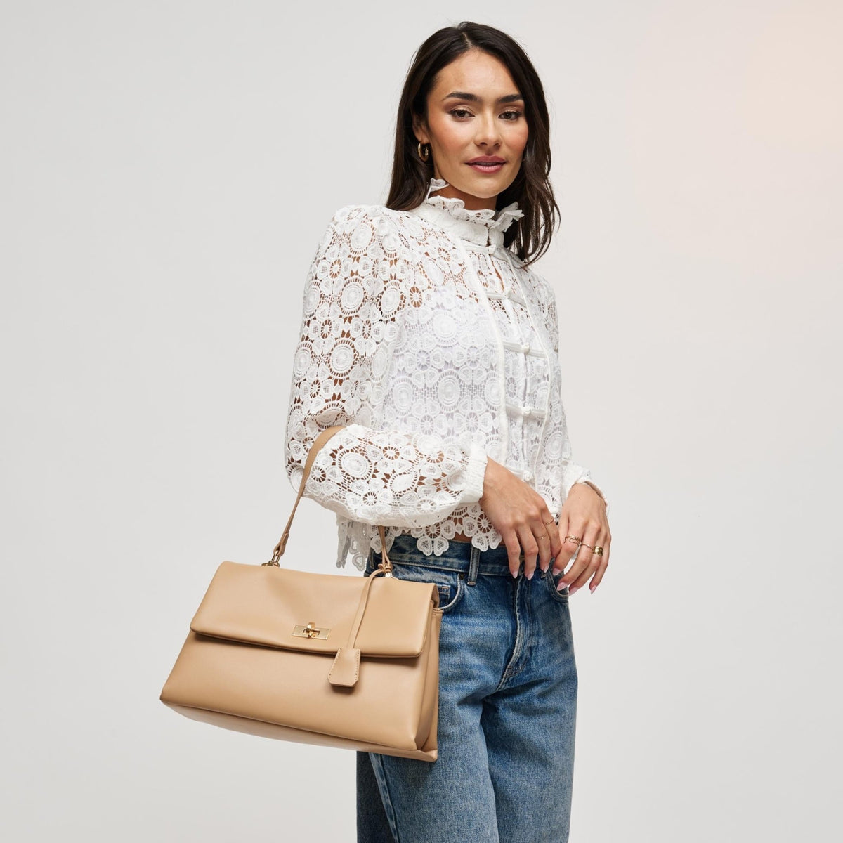Bolso de mano Arrow - Cherry boutique
