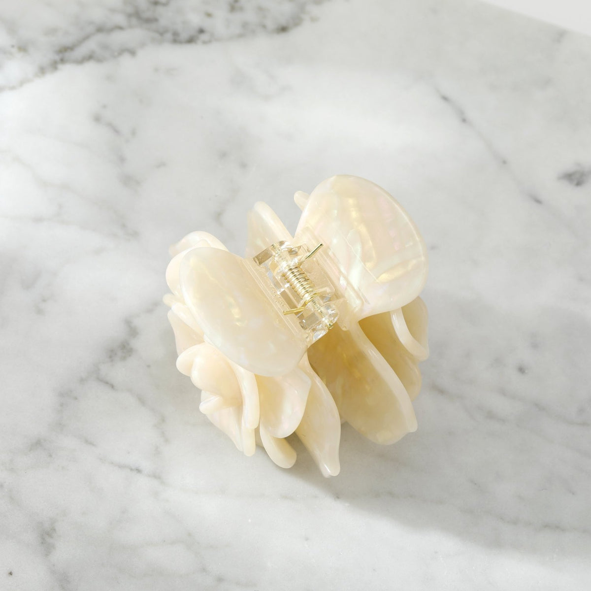 Ganchito Pearl Flower - Cherry boutique