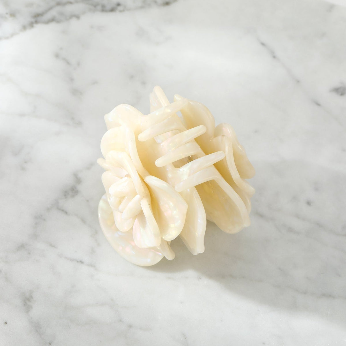 Ganchito Pearl Flower - Cherry boutique